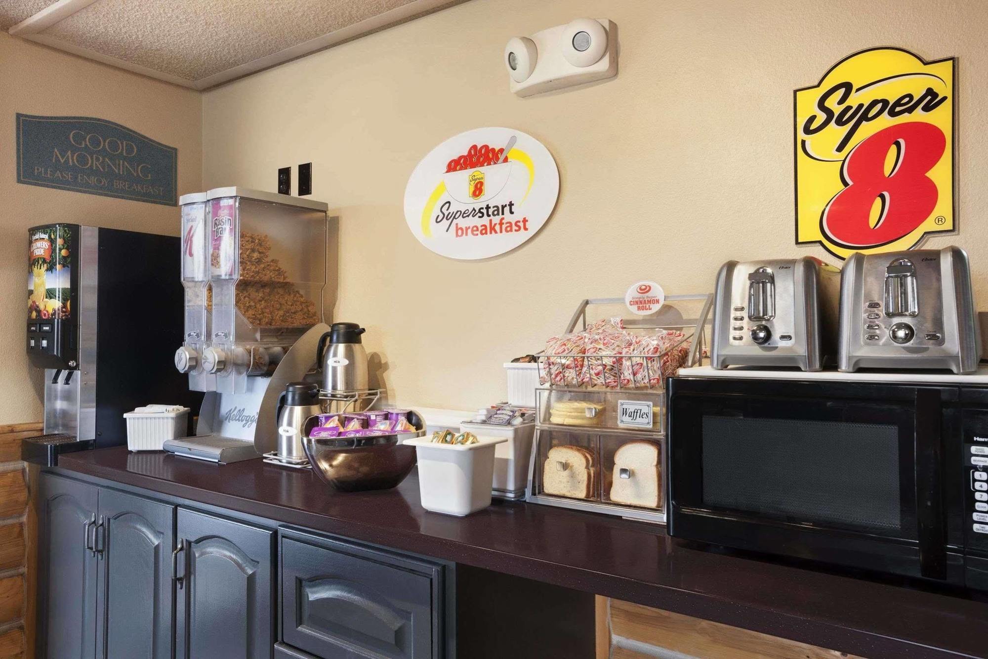 Super 8 By Wyndham