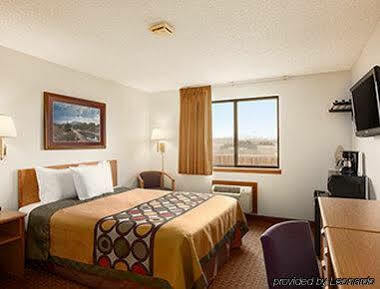 Hotel Super 8 By Wyndham 2*